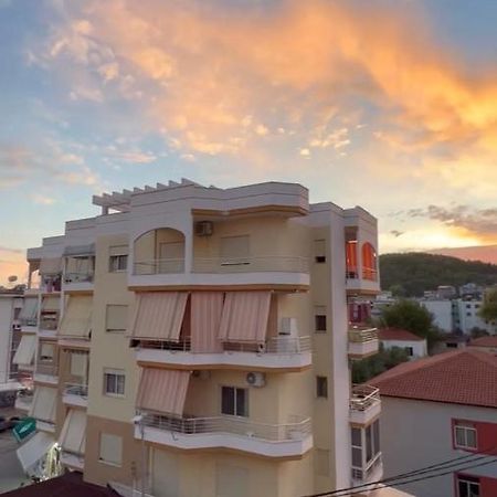 Ioanian Blue Apartament Himare Eksteriør bilde