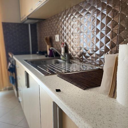 Ioanian Blue Apartament Himare Eksteriør bilde
